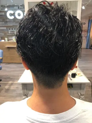 ショート パーマ KOU コウのヘアスタイル