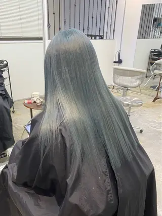 ロング カラー souco/ moenoのヘアスタイル