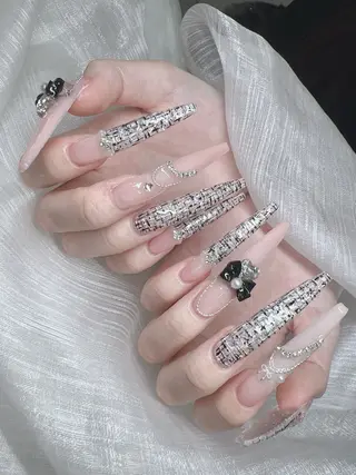 ネイル Lee Nails チップ長さだし専門店のネイルデザイン