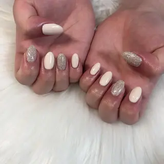 ネイル 西岡 杏のネイルデザイン