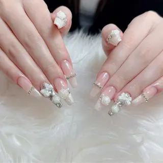 ネイル Lenie Nail Salonのネイルデザイン