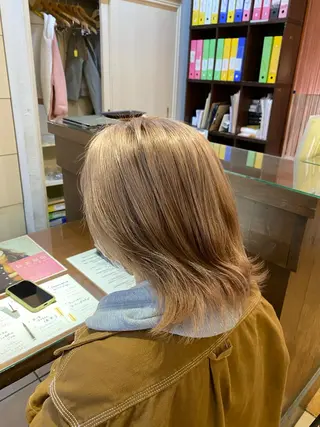 ミディアム 西岡 あつみ/ 堀江美容室のヘアスタイル