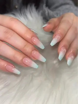 ネイル 🧸fein. rena🩰のネイルデザイン