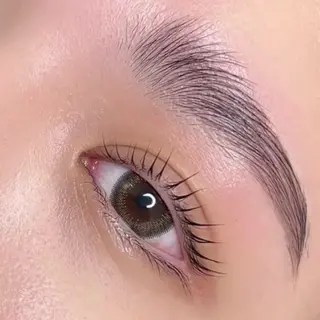 アイブロウ アベ カカのマツエク・マツパデザイン