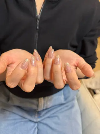 ネイル 福山 千尋のネイルデザイン