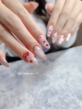 ネイル and Nのネイルデザイン