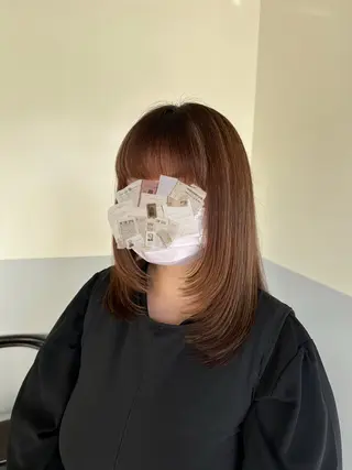 ミディアム 三浦 彩那のヘアスタイル