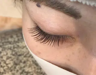 マツエク・マツパ GO　TODAY SHAiRE SALON 名古屋パルコ店所属・matsuhashi shinaのマツエク・マツパデザイン