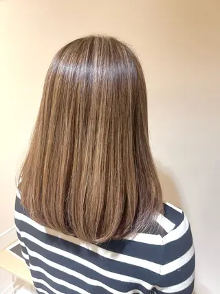 ミディアム カラー Lamie所属・大人女子&髪改善専門 Nobuフリーランスのヘアスタイル