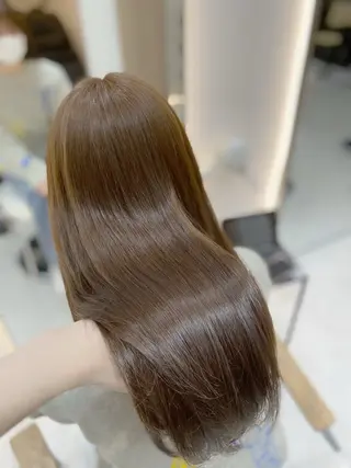 ロング カラー 艶髪・透明感カラー・ 韓国ヘア・Yuriのヘアスタイル