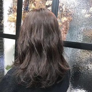 セミロング カラー 韓国ヘア☁️ mitsukiのヘアスタイル