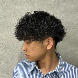 メンズ 福井祥太／海外風 /プードルパーマのヘアスタイル