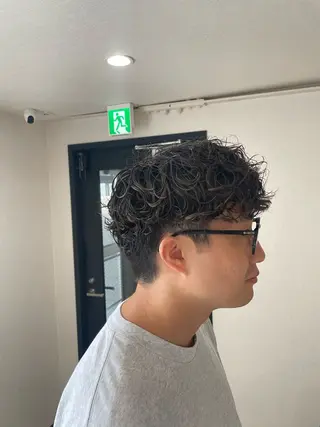 ショート パーマ emo.92co 🌱山本翔太のヘアスタイル