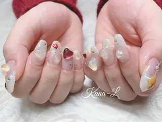 ネイル 芦辺 香奈のネイルデザイン