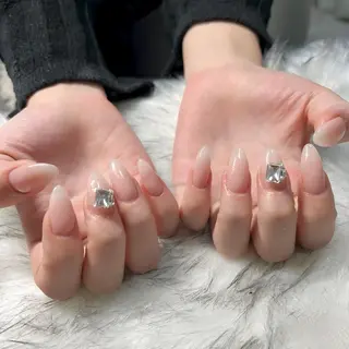 セミロング mao .のネイルデザイン