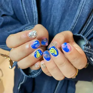 ネイル Ami 🦥のネイルデザイン