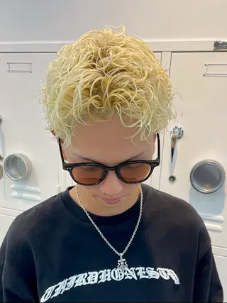 ショート カラー パーマ メンズ キッズ 栄💗レイヤーカット ｜韓国風｜haruのヘアスタイル