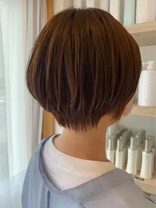 ショート ホラオク カナエのヘアスタイル