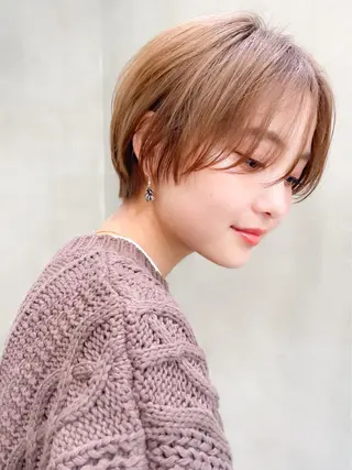 ショート MUSASHI ブリーチカラー◎のヘアスタイル