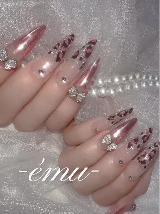 ネイル -ému- k.oのネイルデザイン