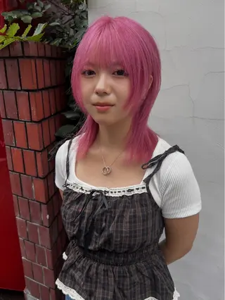 ミディアム カラー 松本 夢のヘアスタイル