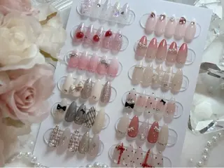 ネイル 𝐚 𝐤 𝐢のネイルデザイン