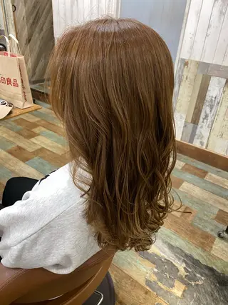 ロング ヤマシタ ミサキのヘアスタイル