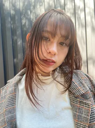 セミロング 高松 莉璃のヘアスタイル