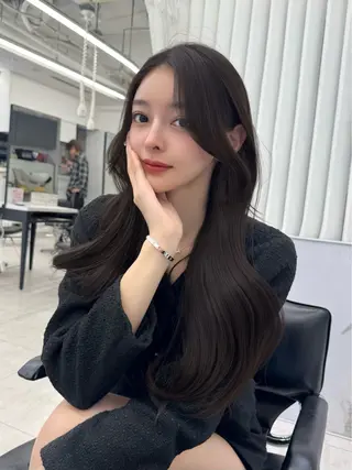 ロング カラー 高島大登/顔周り /レイヤーカットのヘアスタイル