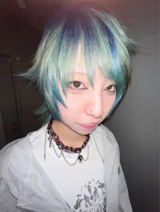 ミディアム カラー haco＋所属・圧倒的デザイン力 店長🎨RENAのヘアスタイル