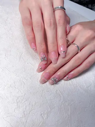ネイル Maggie Nail🦩のネイルデザイン