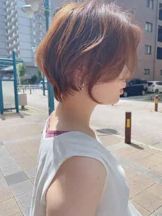 ショート カラー 明るい白髪染め専門店兵庫駅前店所属・山口 一馬のヘアスタイル