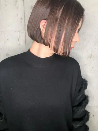ショート カラー ⭐️横浜ブリーチ特化 美容師　堤涼⭐️のヘアスタイル