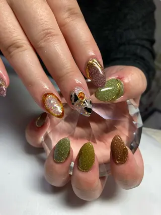 ミディアム ネイル マツエク・マツパ nail yukkoのネイルデザイン