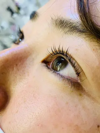 マツエク・マツパ 茂木 智恵のマツエク・マツパデザイン