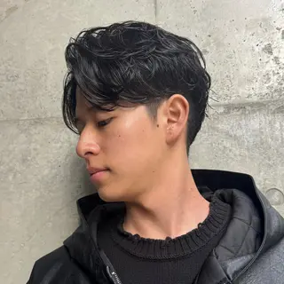 ショート カラー パーマ ヘアアレンジ メンズ 亀井隆汰/メンズ専門 パーマ特化美容師のヘアスタイル