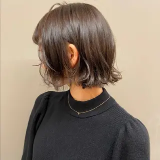 セミロング カラー 🤍💕ブリーチカラ ーAyaka💕🤍のヘアスタイル