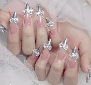 ネイル マギー ネイル🦋のネイルデザイン