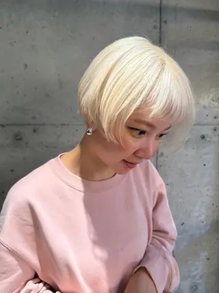 ショート カラー ❤️ブリーチ/暖色/ カラー/大宮のヘアスタイル