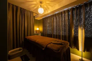 CELESTITE所属・CELESTITE 横田真奈三のエステ・リラクイメージ