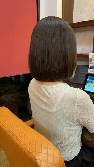 ミディアム 川元 汐音のヘアスタイル