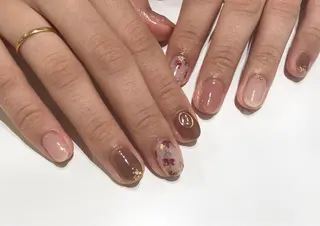 ネイル 舞田 苑香のネイルデザイン