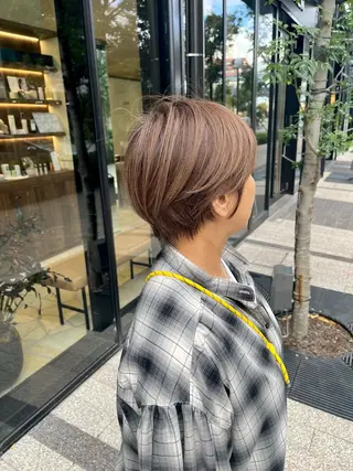 ショート 太田代 桃のヘアスタイル