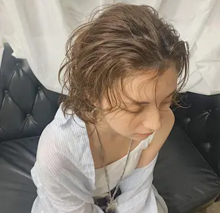 ミディアム カラー パーマ hair design girl所属・［girl］ MIKIのヘアスタイル