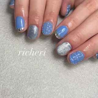 ミディアム ネイル richeri beautyのネイルデザイン