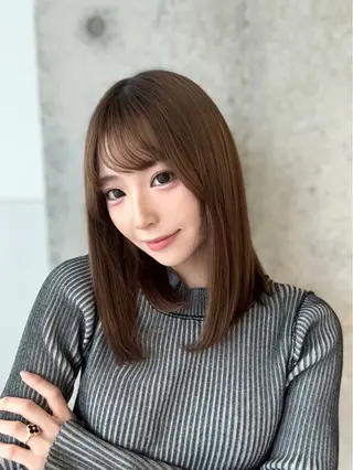 ミディアム karina🌿レイ ヤーカット/髪質改善のヘアスタイル