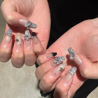 ネイル Angelica Michelleのネイルデザイン