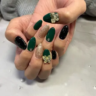 ネイル mahalo nail salon所属・野々山 亜美のネイルデザイン