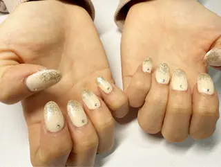 ネイル Oasisネイル相模大野所属・Moeka ✴︎のネイルデザイン