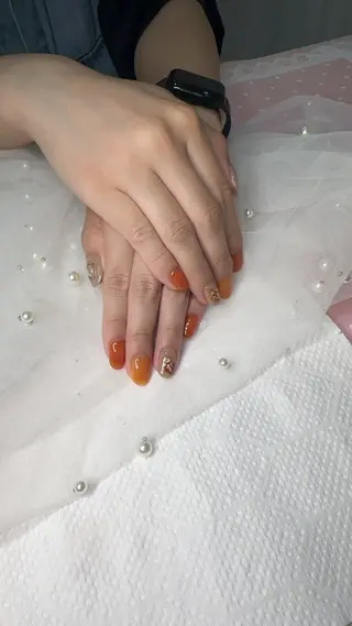 ネイル S nail salon所属・Vi Viネイル サロンのネイルデザイン